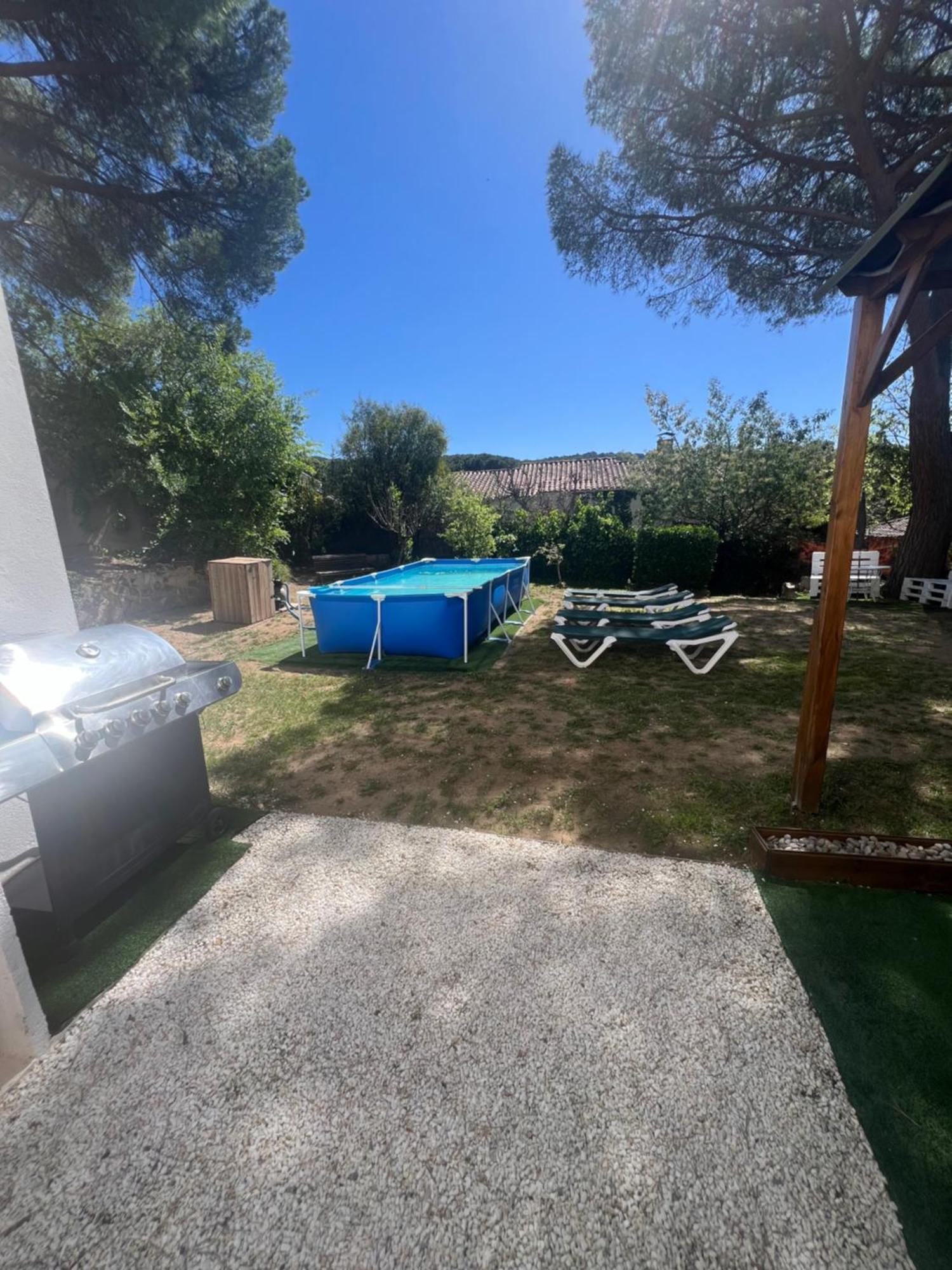 Apartamento Loft, Jardin Y Piscina Privada Romanya de la Selva Exterior photo